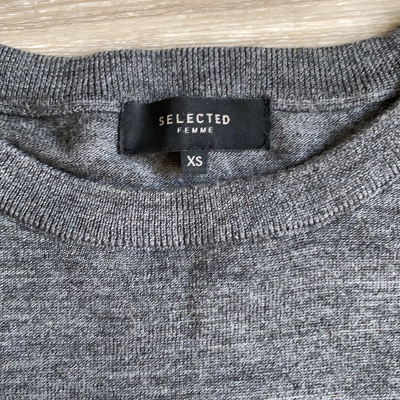 Saks Fifth Avenue Wool sweater - Picture 4 of 5